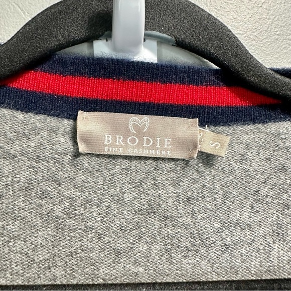 Brodie Cashmere Uptown Cashmere Jacket 2.0 Cardigan - Picture 4 of 5